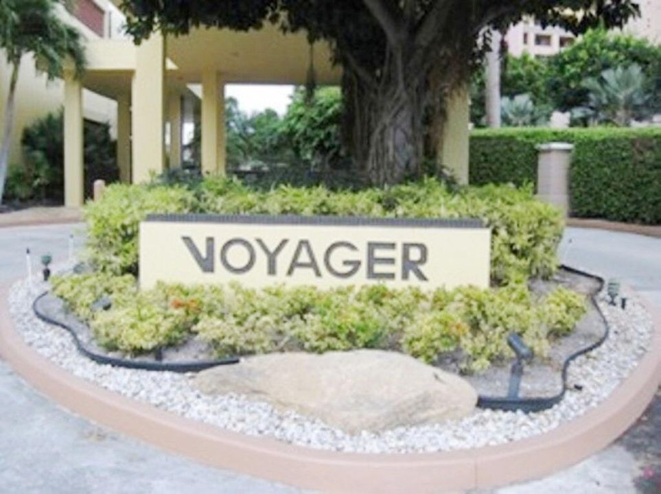 Voyager