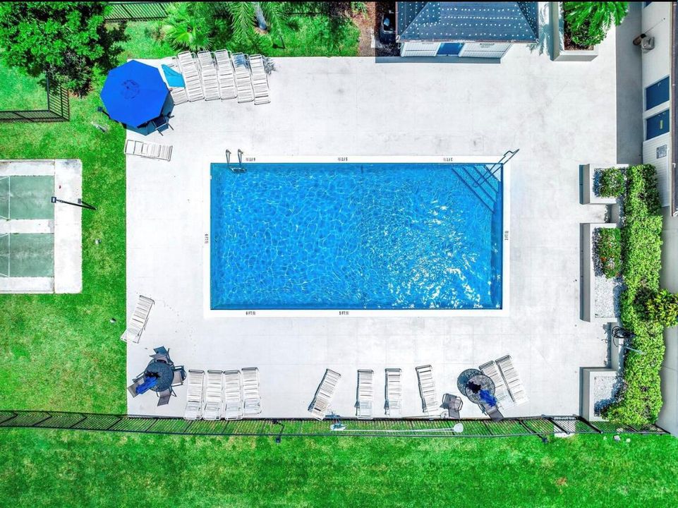 POOL002