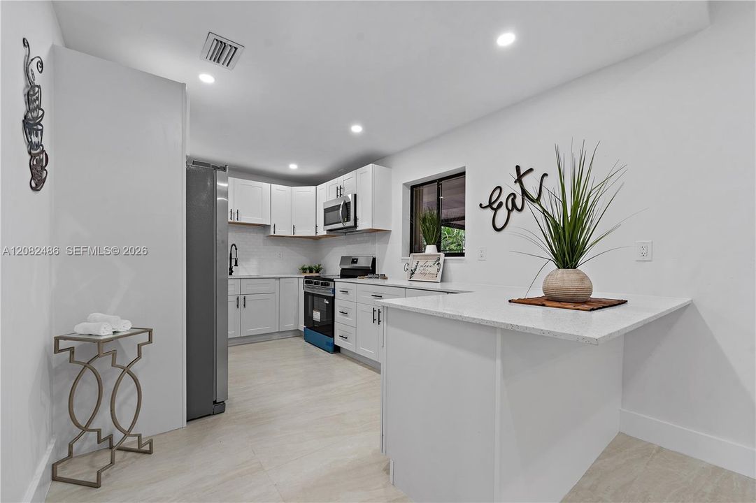 For Sale: $810,000 (4 beds, 2 baths, 1912 Square Feet)