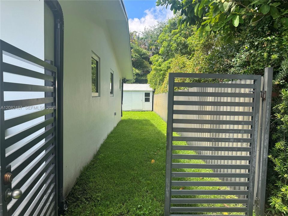 En Renta: $4,500 (3 camas, 1 baños, 1646 Pies cuadrados)