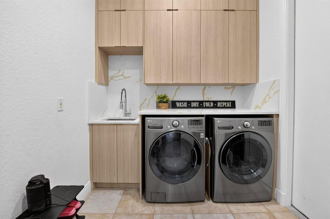 Laundry Roo