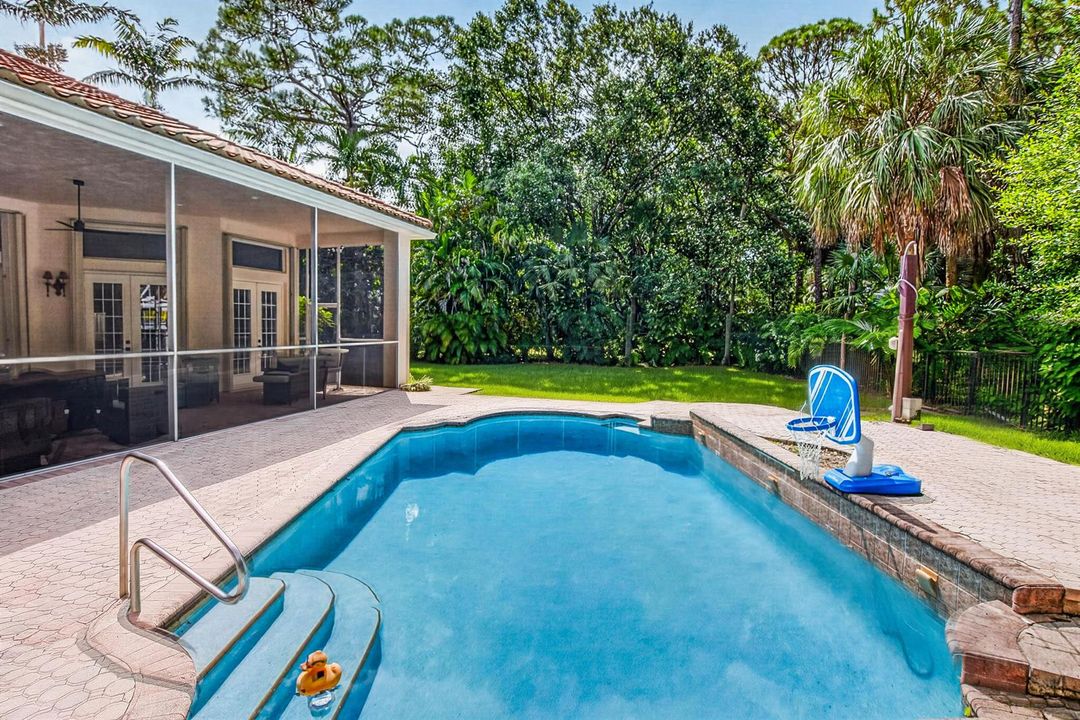 avalon-pool-4