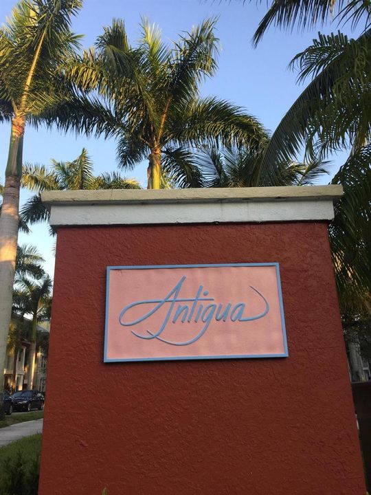 Antigua Sign