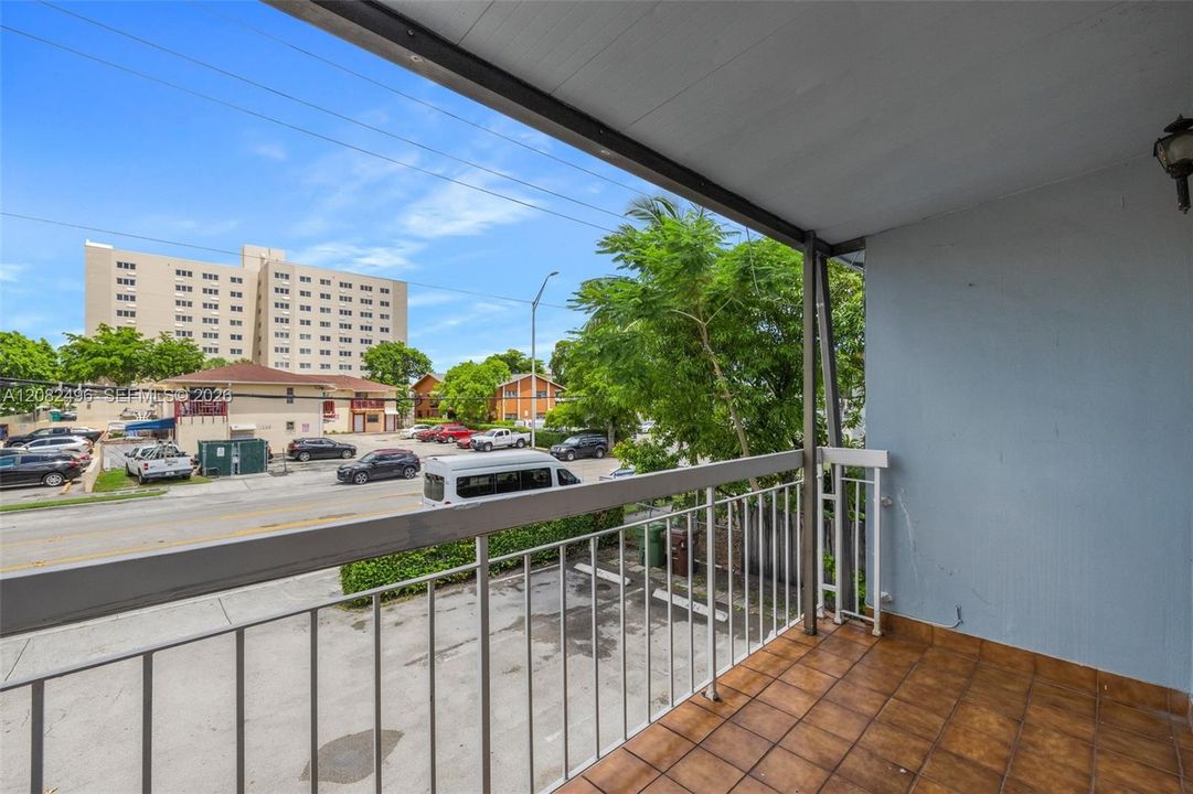 For Rent: $2,850 (3 beds, 2 baths, 1163 Square Feet)