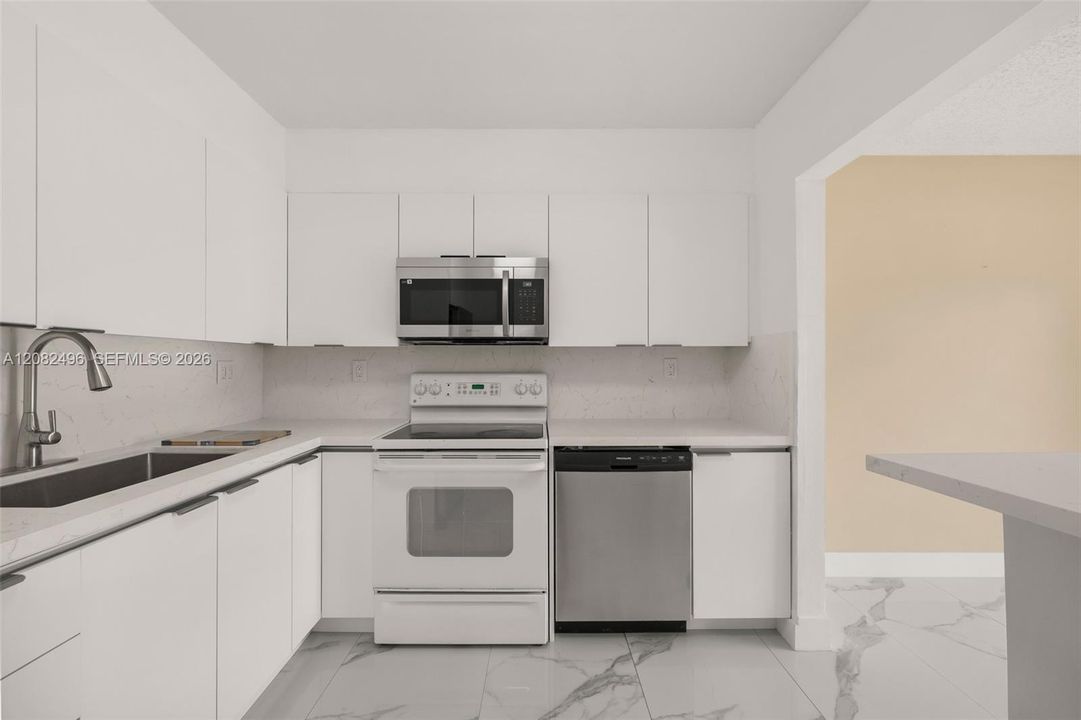 For Rent: $2,850 (3 beds, 2 baths, 1163 Square Feet)