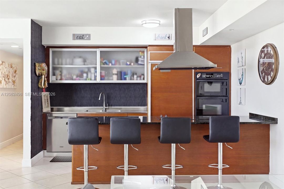 Beautifully Finished Kitchen