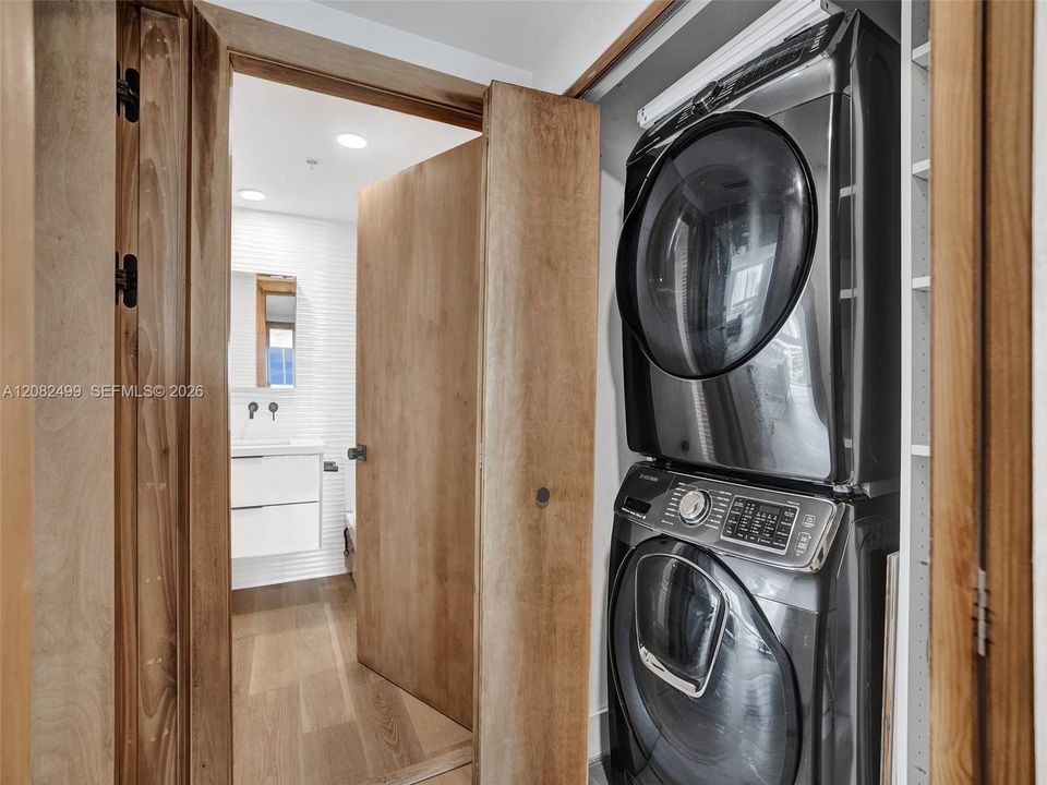 На продажу: $1,225,000 (3 спален, 2 ванн, 1792 Квадратных фут)