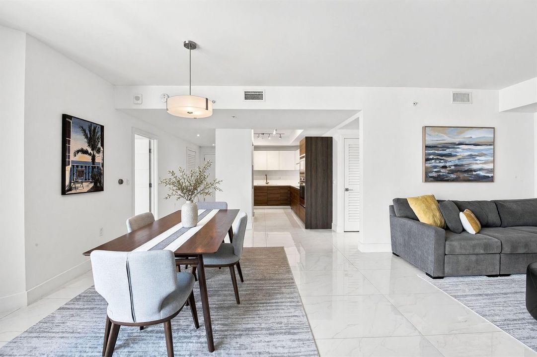 REimagineHome_1788186499182_1x