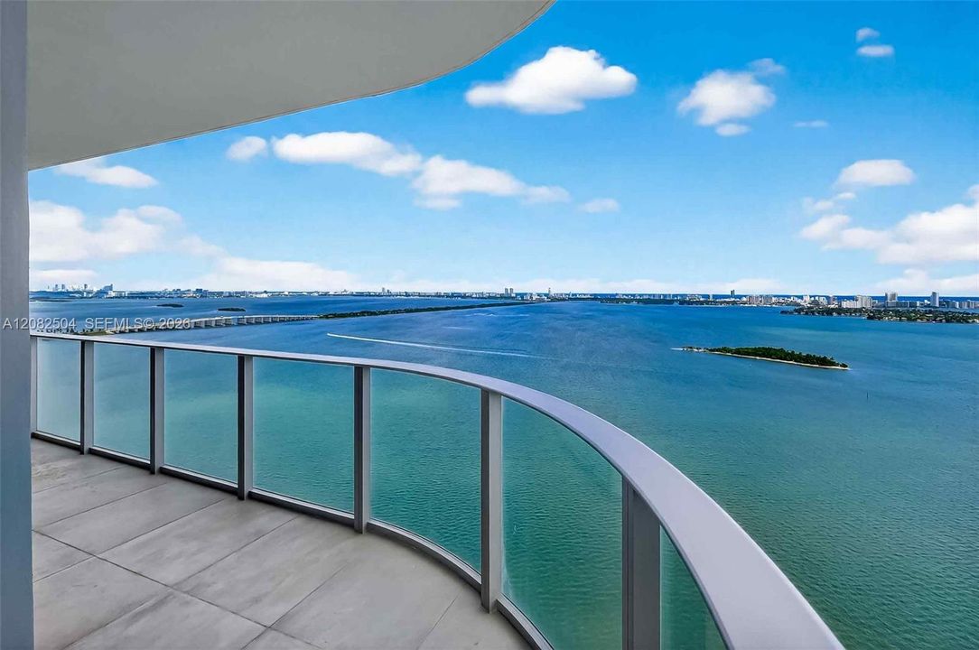 For Rent: $25,000 (4 beds, 4 baths, 2582 Square Feet)