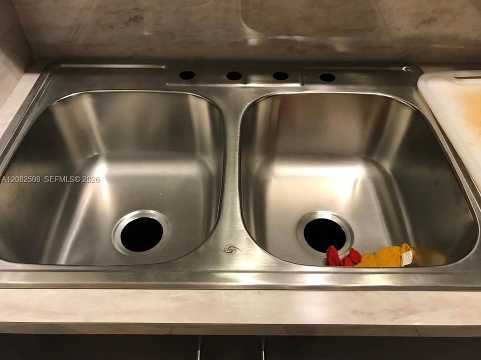 En Renta: $1,500 (2 camas, 1 baños, 1035 Pies cuadrados)