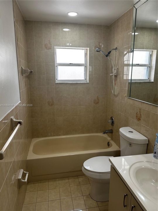 En Venta: $559,900 (3 camas, 2 baños, 1386 Pies cuadrados)