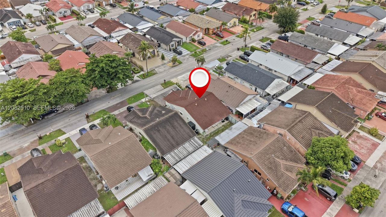 En Venta: $559,900 (3 camas, 2 baños, 1386 Pies cuadrados)