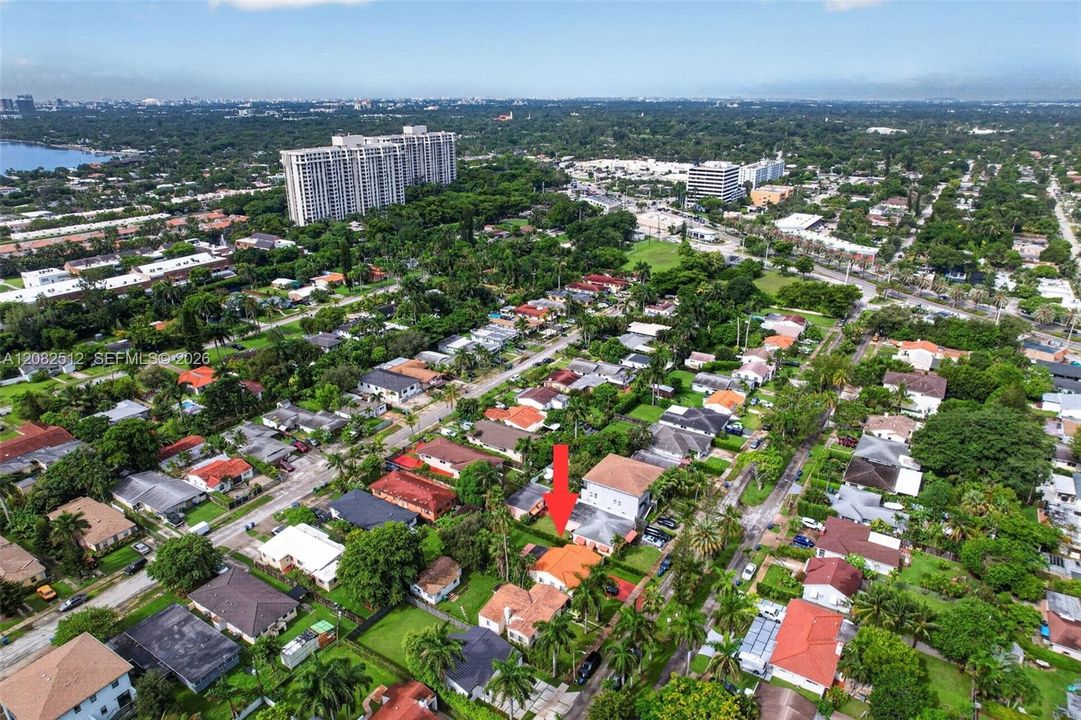 En Venta: $750,000 (3 camas, 2 baños, 1282 Pies cuadrados)