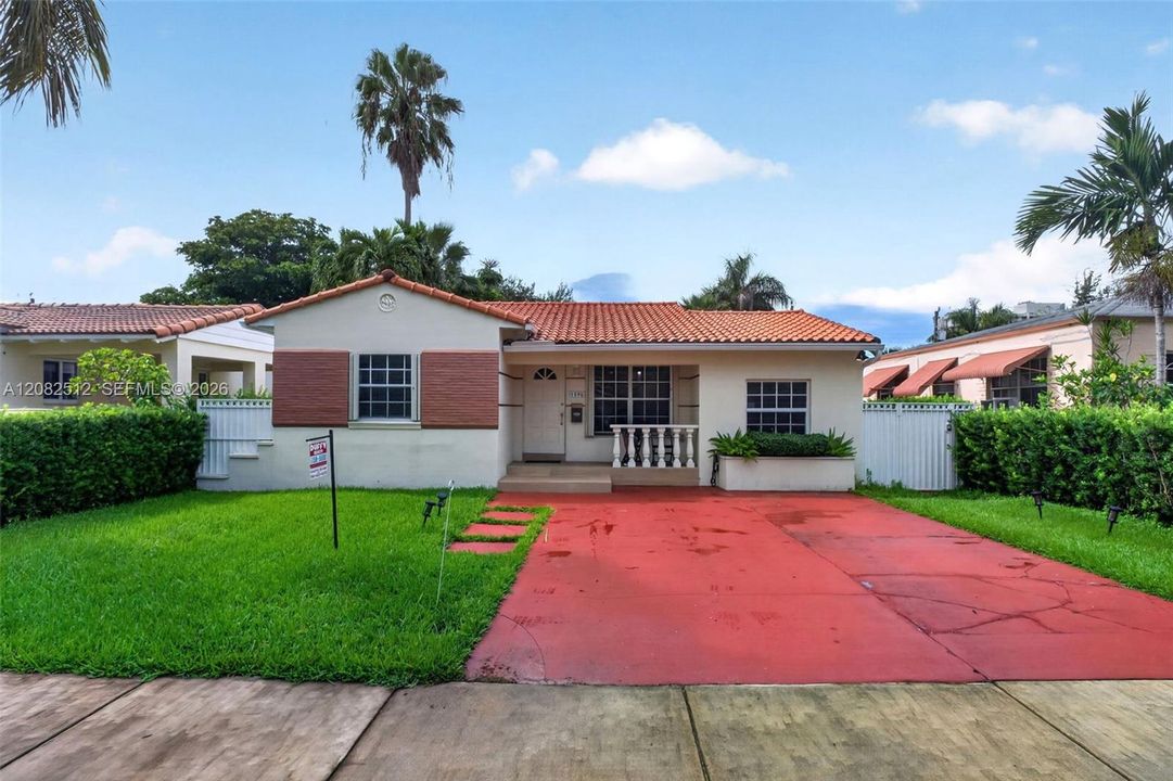 En Venta: $750,000 (3 camas, 2 baños, 1282 Pies cuadrados)