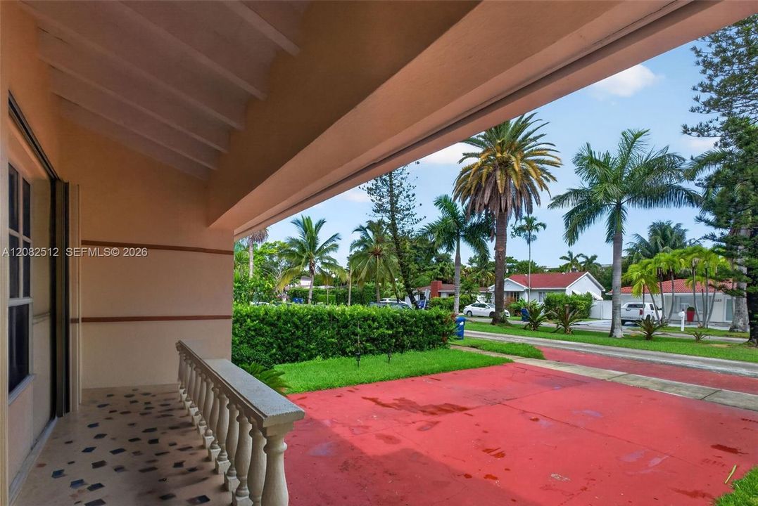 En Venta: $750,000 (3 camas, 2 baños, 1282 Pies cuadrados)