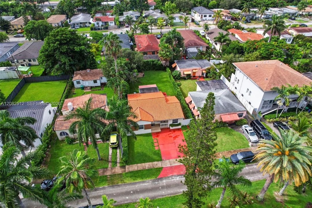 En Venta: $750,000 (3 camas, 2 baños, 1282 Pies cuadrados)