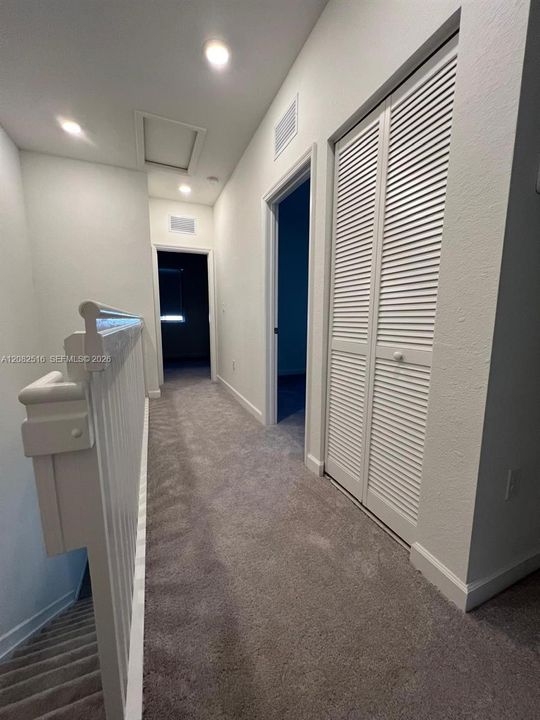 For Sale: $445,000 (3 beds, 2 baths, 1393 Square Feet)