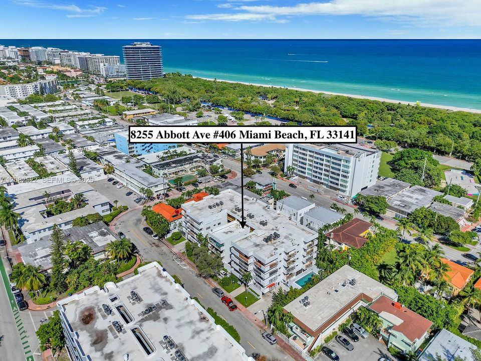 For Rent: $3,200 (2 beds, 2 baths, 1056 Square Feet)