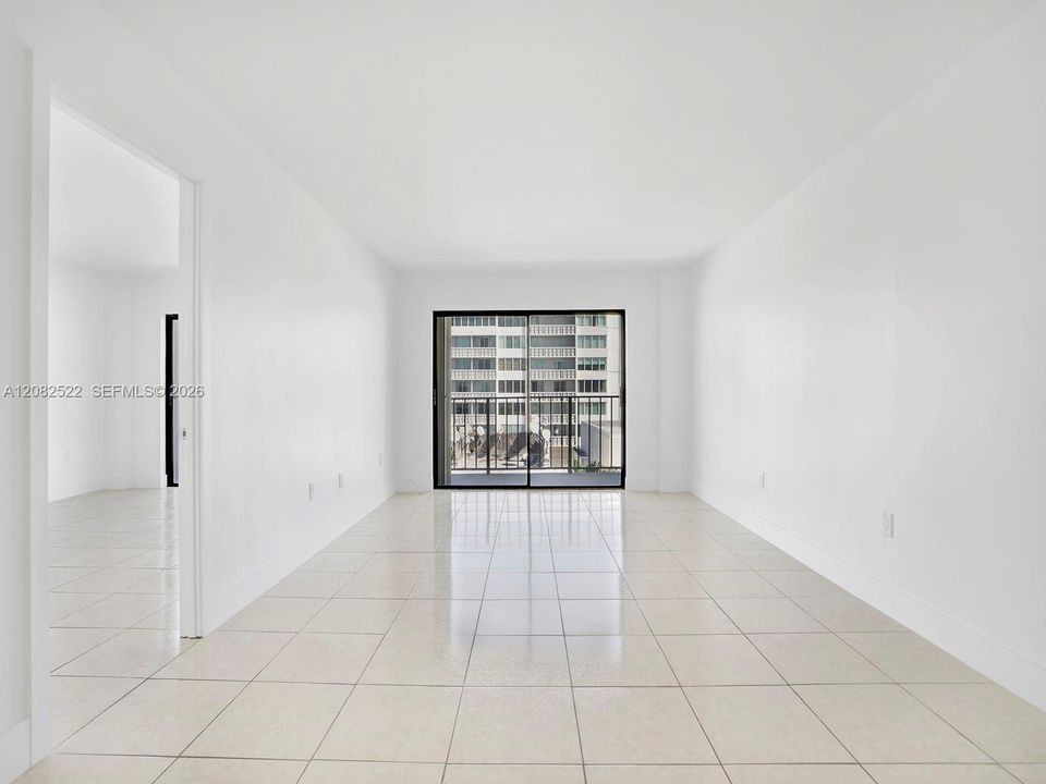 For Rent: $3,200 (2 beds, 2 baths, 1056 Square Feet)