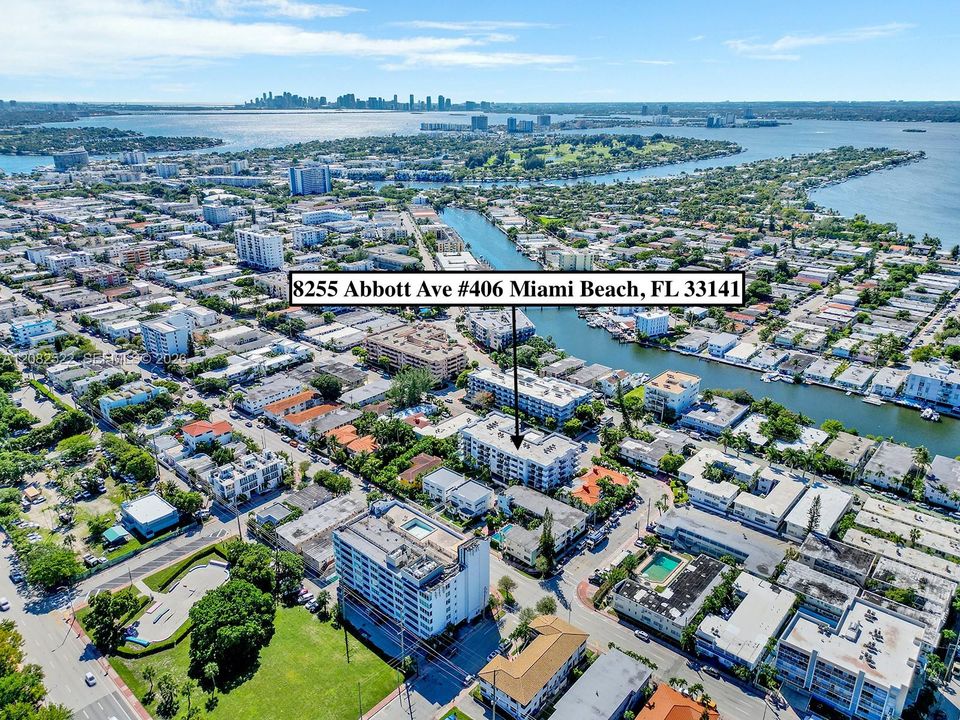 For Rent: $3,200 (2 beds, 2 baths, 1056 Square Feet)