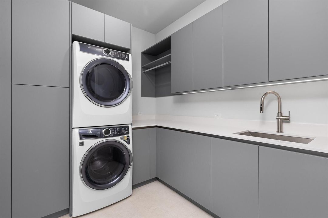 Laundry 1