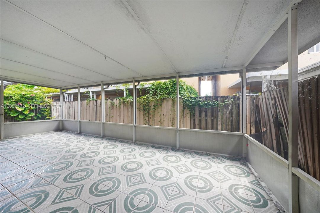 En Venta: $505,000 (3 camas, 2 baños, 1235 Pies cuadrados)
