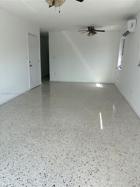En Renta: $2,300 (2 camas, 2 baños, 4916 Pies cuadrados)