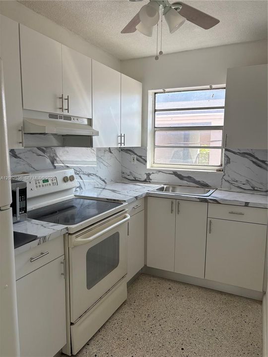 En Renta: $2,300 (2 camas, 2 baños, 4916 Pies cuadrados)