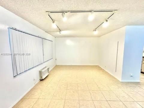 En Venta: $125,000 (1 camas, 1 baños, 811 Pies cuadrados)