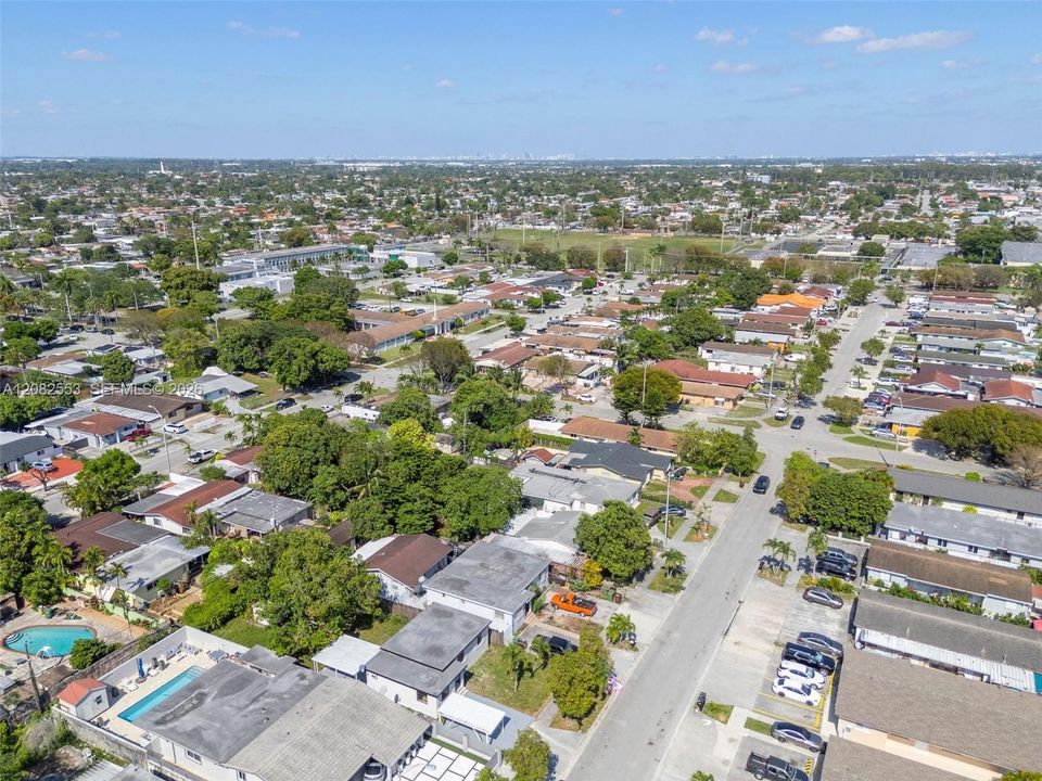 En Venta: $555,000 (3 camas, 2 baños, 0 Pies cuadrados)