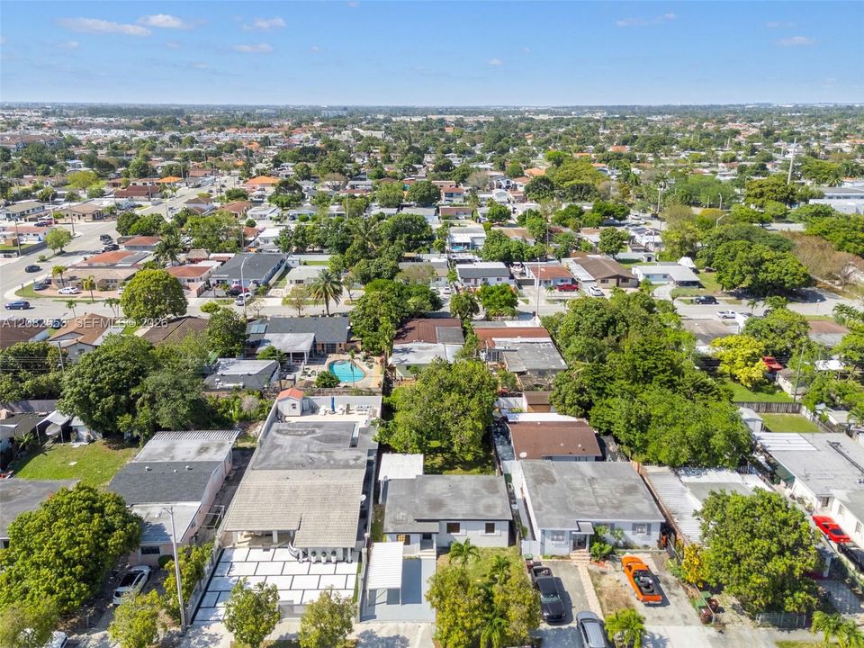 En Venta: $555,000 (3 camas, 2 baños, 0 Pies cuadrados)