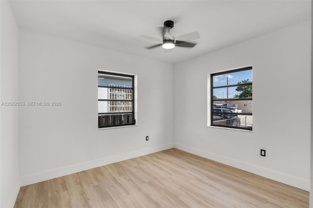 En Venta: $555,000 (3 camas, 2 baños, 0 Pies cuadrados)