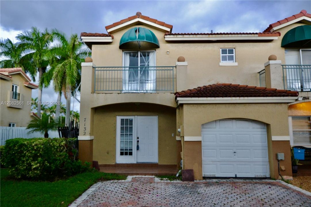 For Sale: $485,000 (3 beds, 2 baths, 1848 Square Feet)