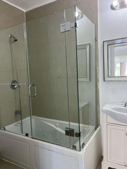 В аренду: $6,500 (3 спален, 3 ванн, 1696 Квадратных фут)