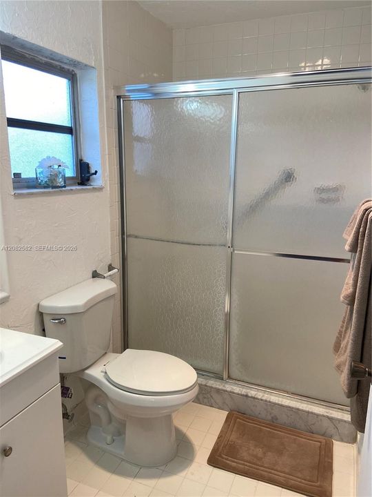 For Rent: $2,200 (2 beds, 2 baths, 1198 Square Feet)