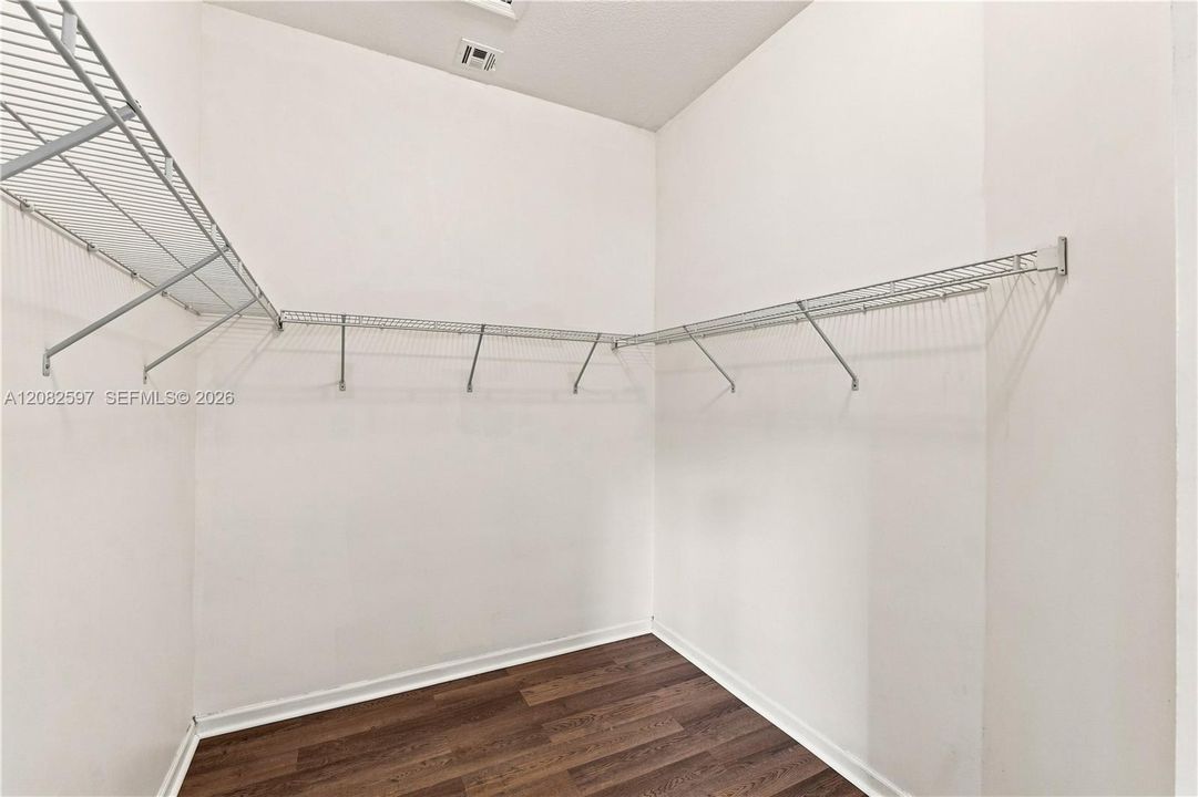 Walk-in Closet