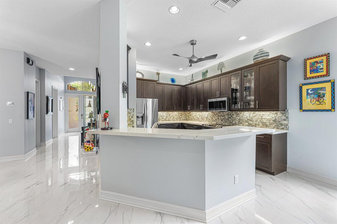 015-9989YellowfieldDrive-BoyntonBeach-FL
