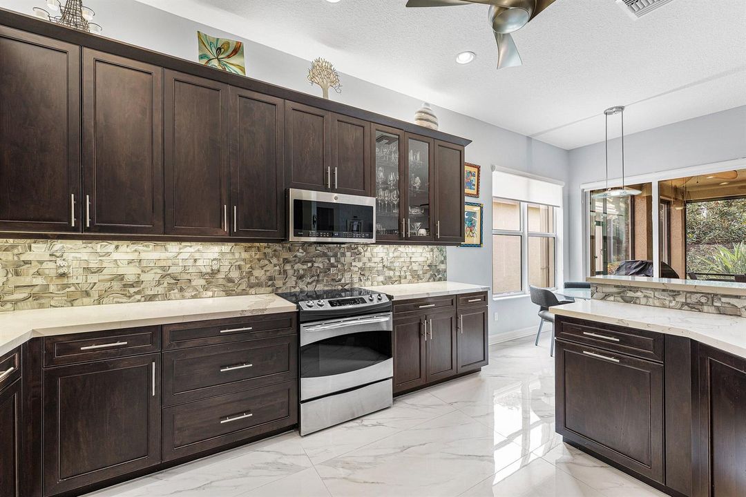 018-9989YellowfieldDrive-BoyntonBeach-FL