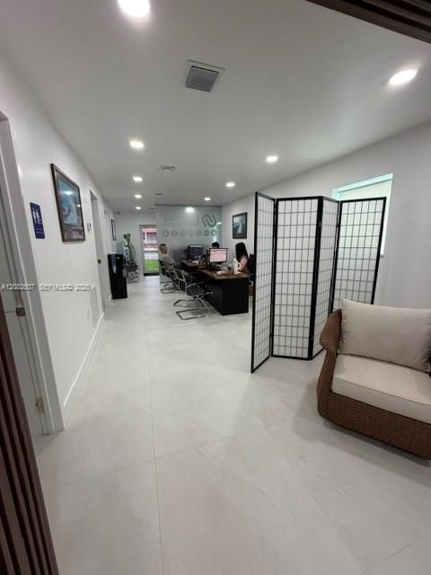 En Venta: $699,000 (1 camas, 1 baños, 1024 Pies cuadrados)