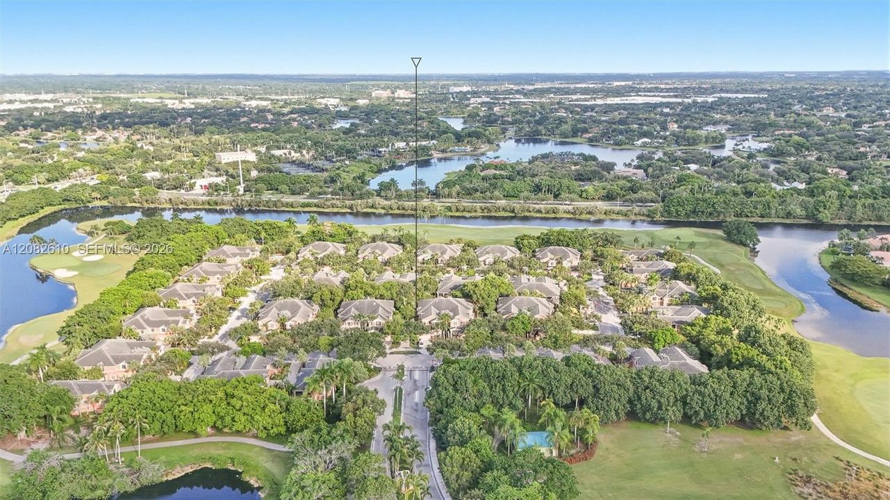 En Venta: $650,000 (3 camas, 2 baños, 1560 Pies cuadrados)