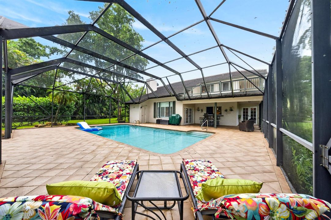 056-024-Patio-4000x2666