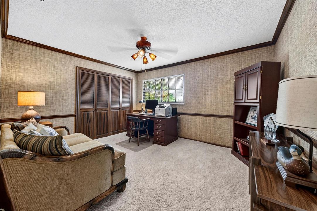 035-023-Bedroom-4000x2664