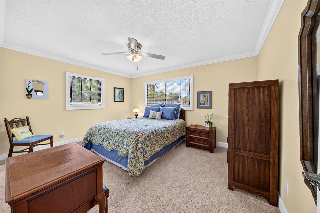 041-027-Bedroom-4000x2664