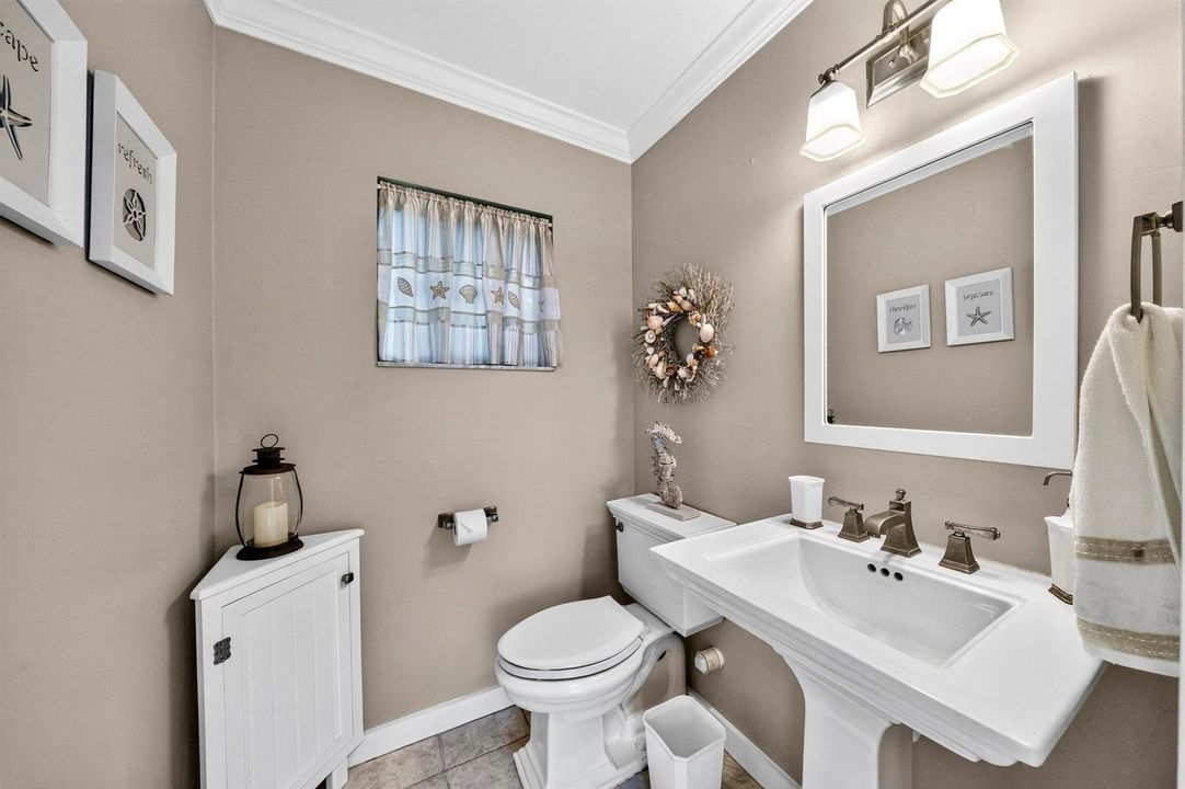052-044-Bathroom-4000x2664