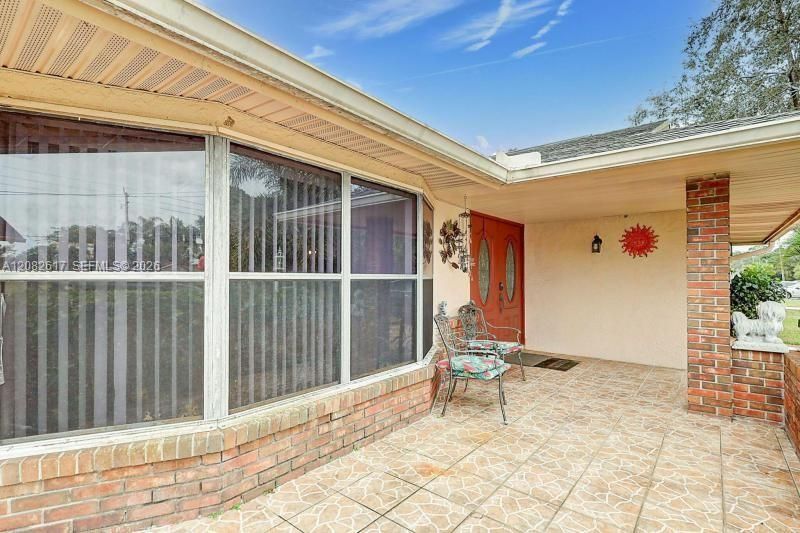 На продажу: $389,000 (3 спален, 2 ванн, 1760 Квадратных фут)
