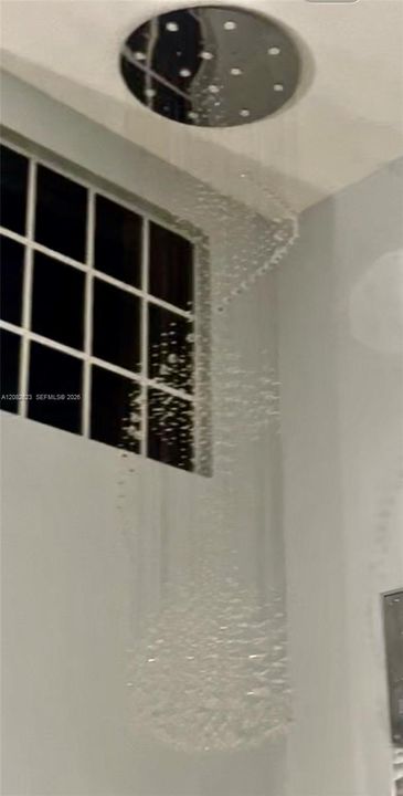 В аренду: $4,500 (4 спален, 3 ванн, 2608 Квадратных фут)