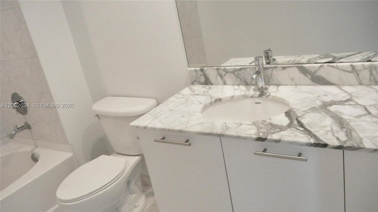 En Venta: $460,000 (1 camas, 1 baños, 639 Pies cuadrados)