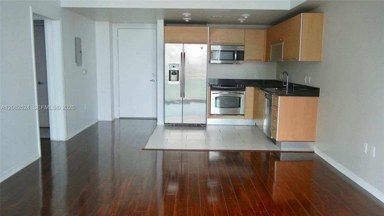 En Venta: $460,000 (1 camas, 1 baños, 639 Pies cuadrados)