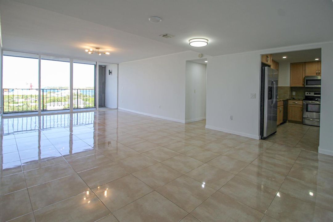 Dining/Living Area