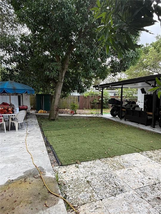 En Venta: $420,000 (3 camas, 1 baños, 864 Pies cuadrados)
